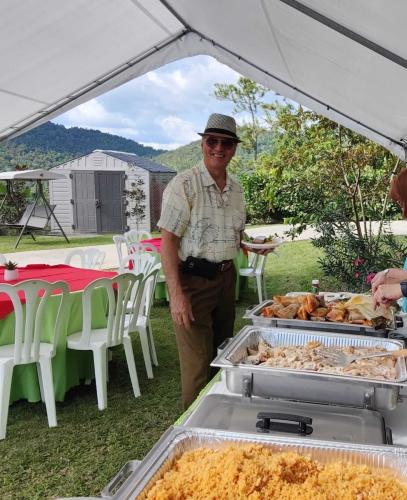 Villa Don David - Actividad Comida